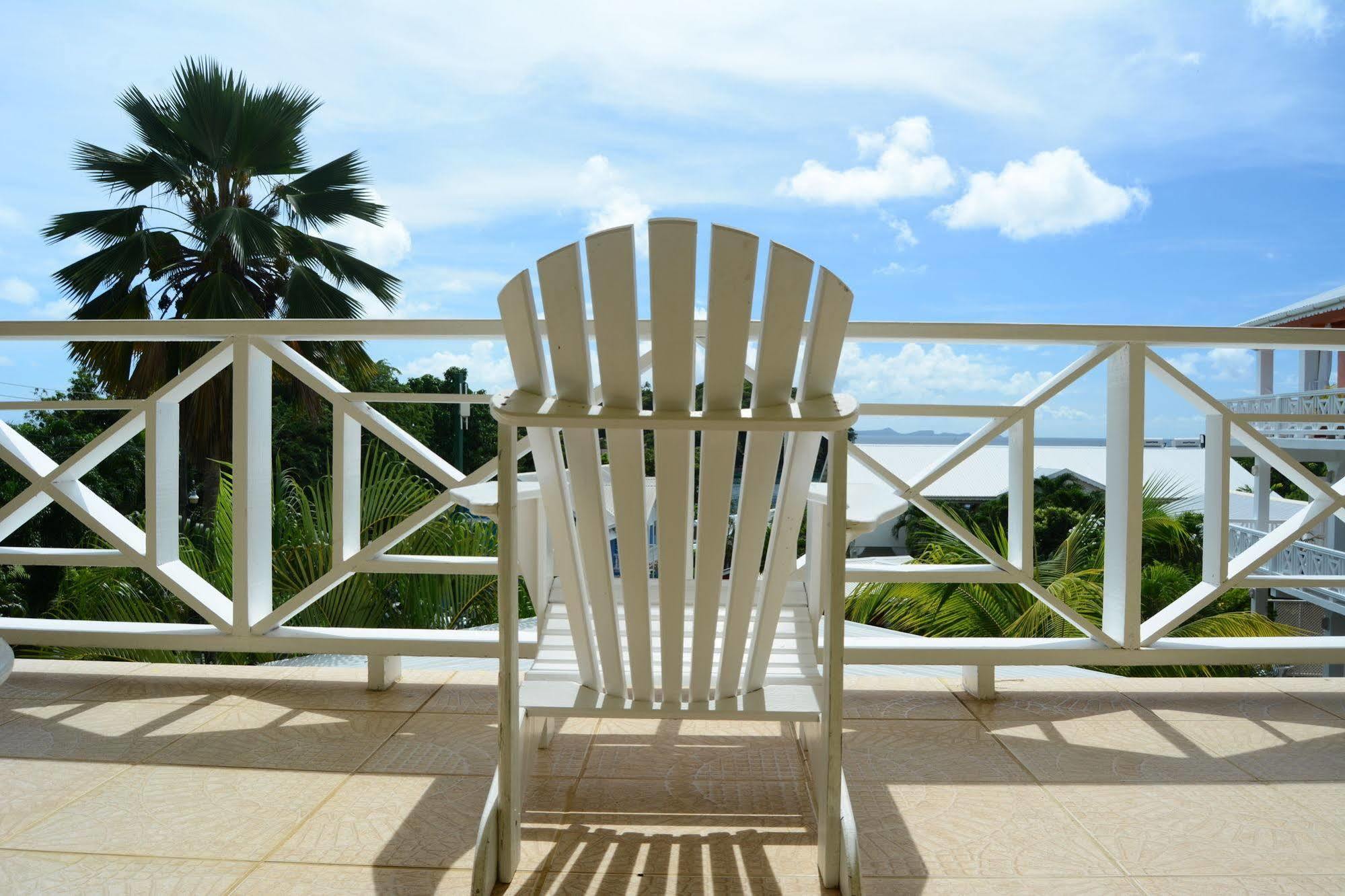 Beachcombers Hotel Saint Vincent Buitenkant foto